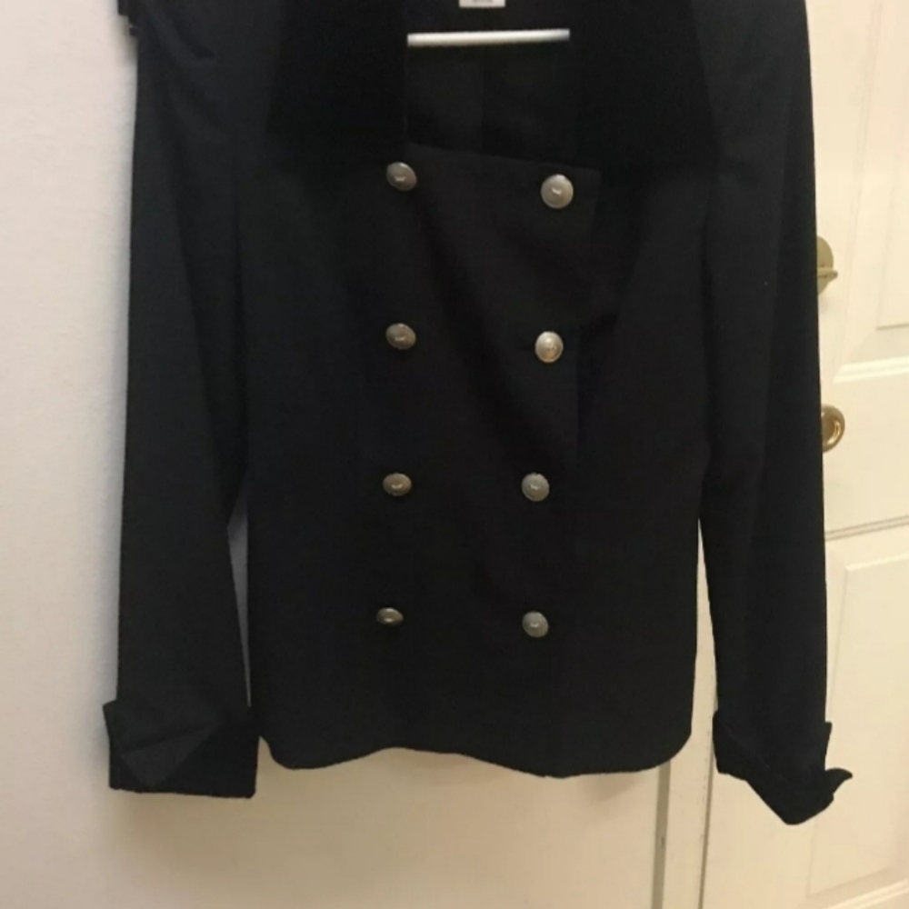 Apart Impressions button  blazer